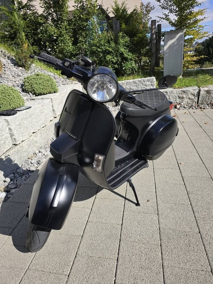 Vespa PX 125 2003 nero opaco – vista completa / Schwarz-Matt – Gesamtansicht
